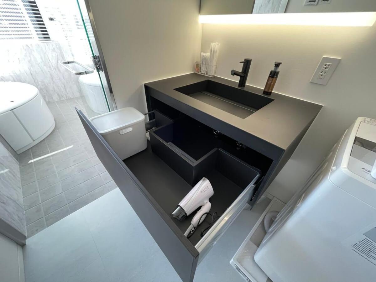 Bhotel Nekoyard - Scenic Penthouse Studio With Jacuzzi & Spacious Terrace 广岛 外观 照片